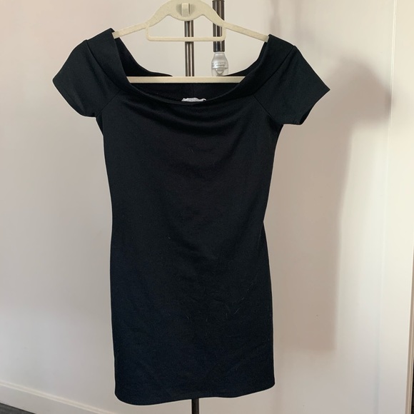 Zara off shoulder bodycon minindress - Picture 3 of 3